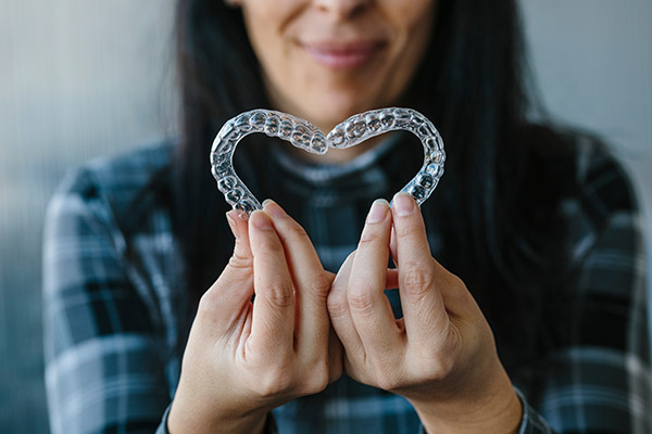 How Your Invisalign Aligners Are Custom Fitted for You from Dragonfly Dental of Port Charlotte in Port Charlotte, FL